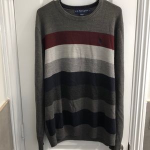 Men’s sweater
